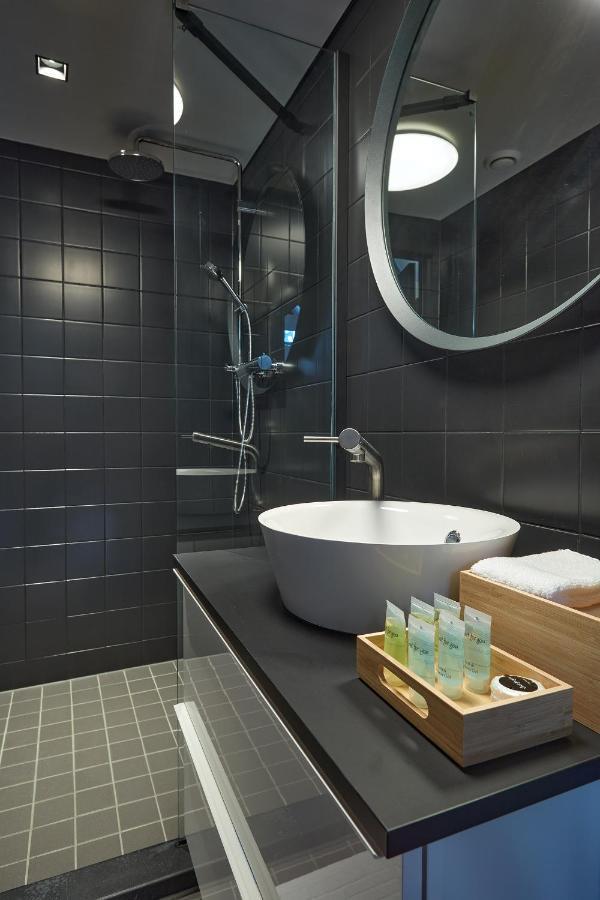 The Guest Apartments - Uilenburg 's-Hertogenbosch  Екстер'єр фото